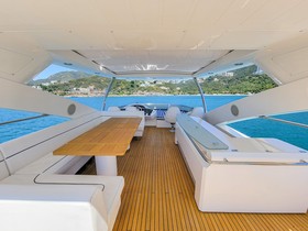 Koupit 2012 Sunseeker 88 Yacht