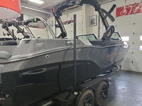 2022 Mastercraft Xt-24 for sale