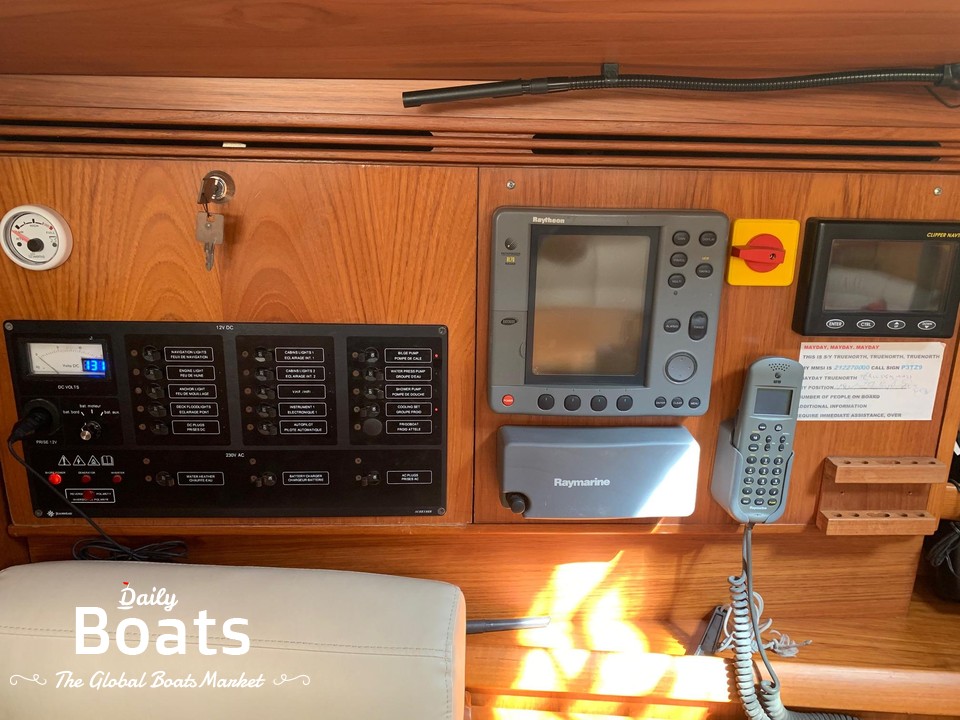 2004 Jeanneau 40.3 for sale. View price, photos and Buy 2004 Jeanneau ...