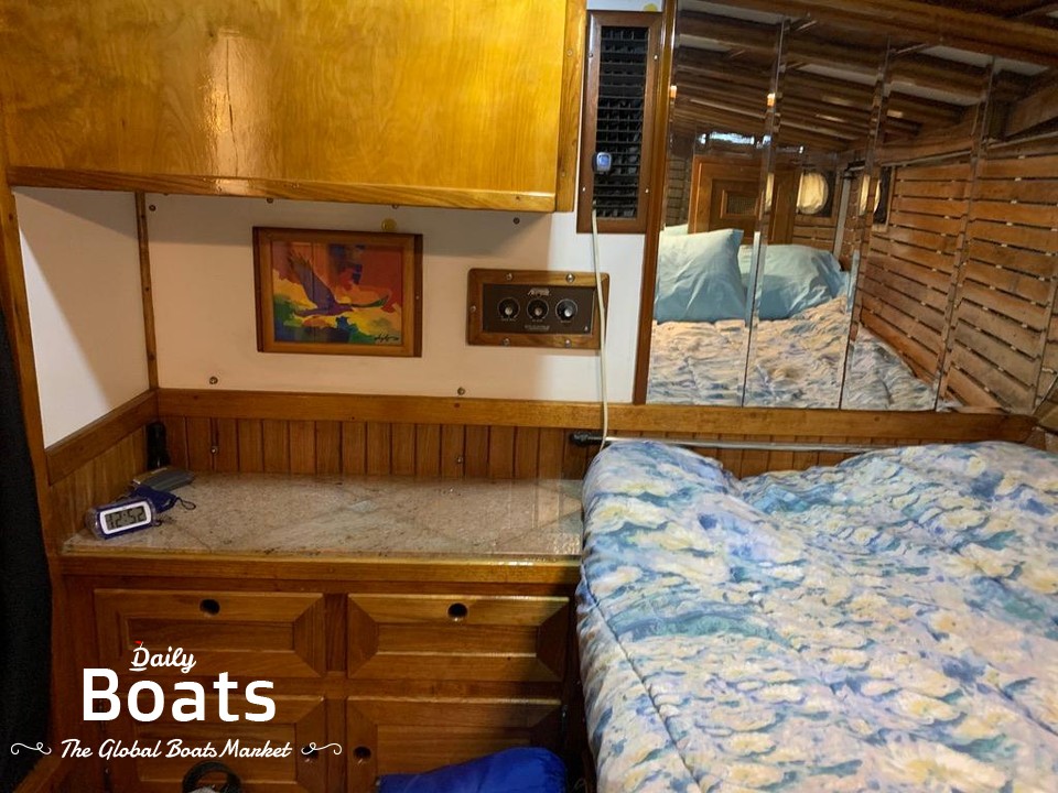 1980 Brewer Pilot House 46 for sale. View price, photos and Buy 1980