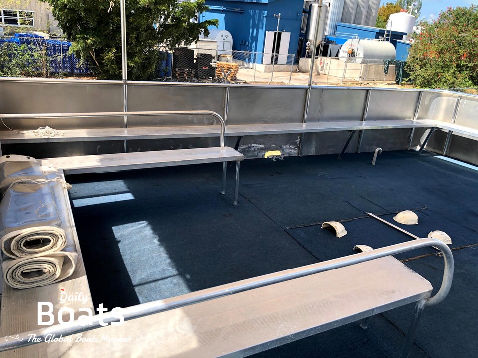 1980 Breaux Brothers Bay Craft for sale. View price, photos and Buy