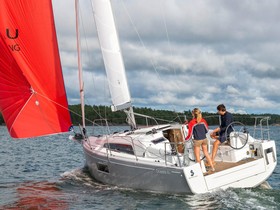 2022 Beneteau Oceanis 30.1 in vendita