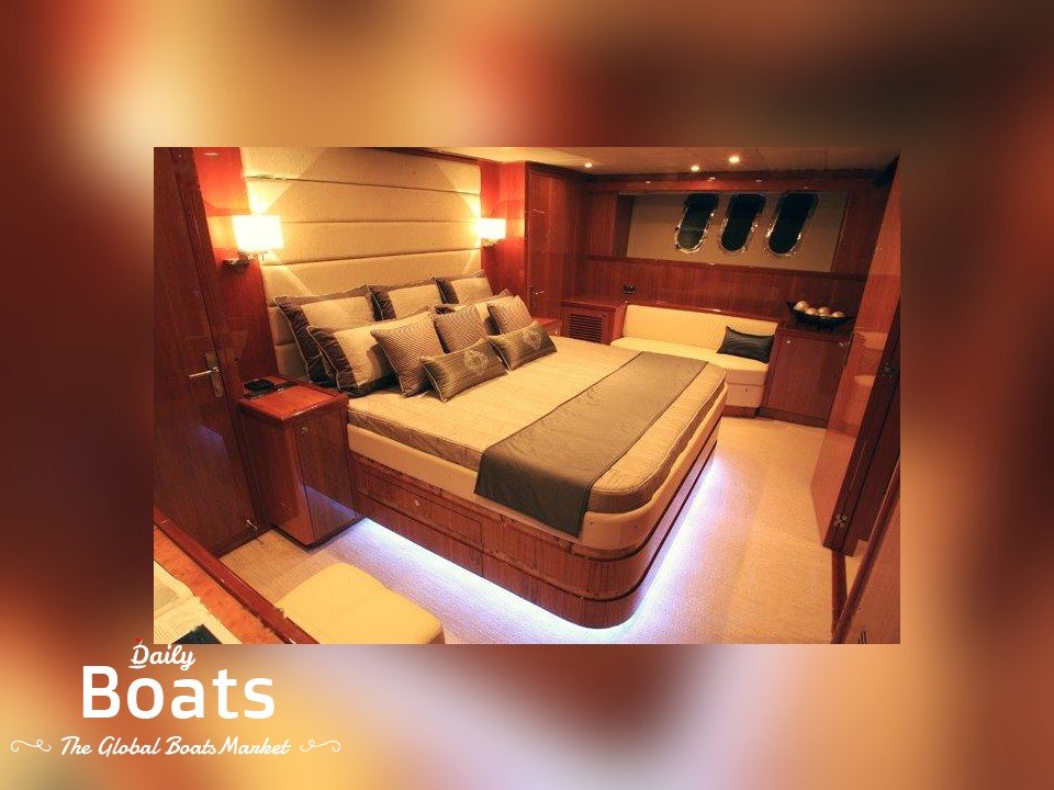 2022 Johnson Motor Yacht W/Hydraulic Platform for sale. View price