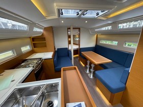 Kupiti 2020 Jeanneau Sun Odyssey 410