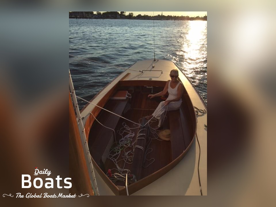 1995 Daysailer Snug Harbor Yachts for sale. View price, photos and Buy