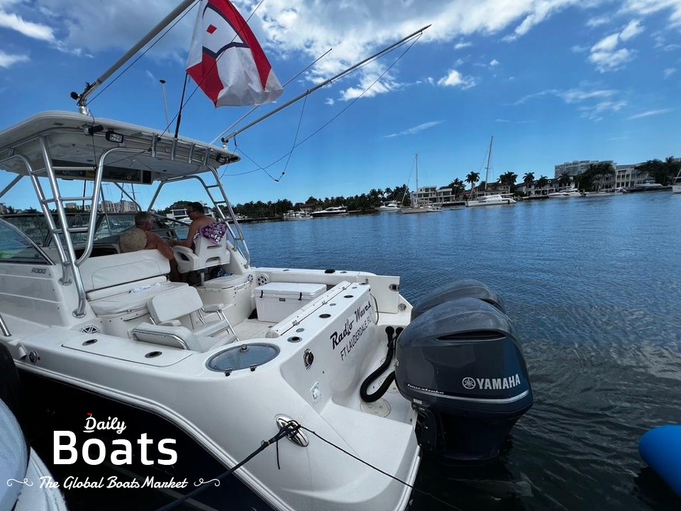 2011 Robalo R305 Walkaround for sale. View price, photos and Buy 2011 ...