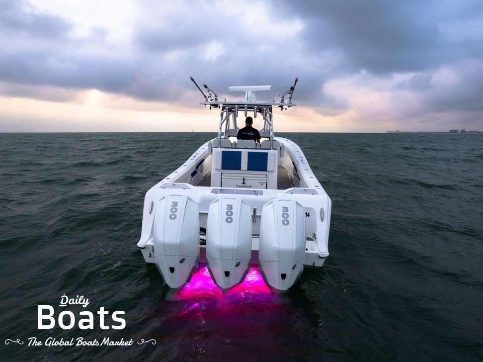 2021 Front Runner Center Console for sale View price photos and Buy 2021 Front Runner Center Console for sale View price photos and Buy