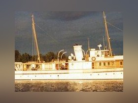 1893 Custom Yacht