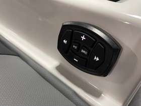 2022 Mastercraft Xt22