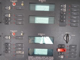 1989 Mainship 41 Cockpit на продаж