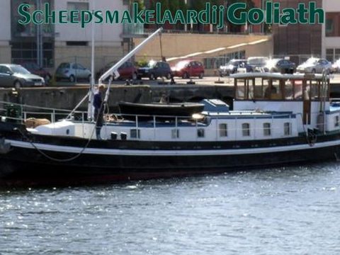 Chris-Craft 248 Express Cruiser