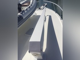 2005 Post 53 Convertible