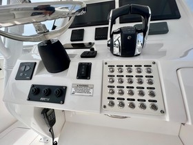 Koupit 2019 Intrepid 400 Center Console