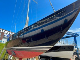 Buy 2013 Rustler 33