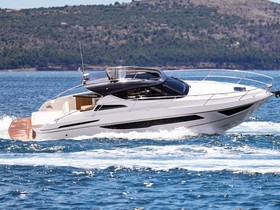 Osta 2022 Focus Motor Yachts Power 36