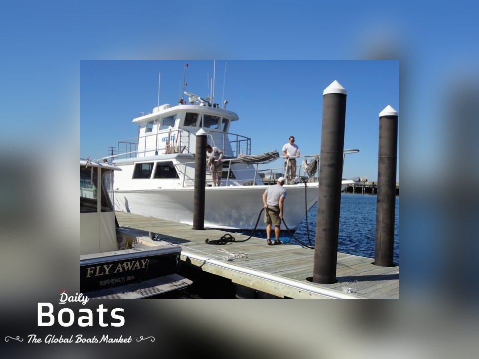 1986 Harker's Island Rose Craft for sale. View price, photos and Buy