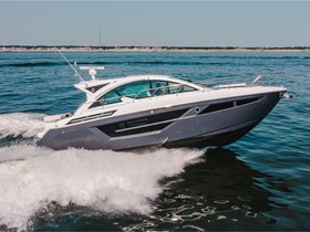 2023 Cruisers Yachts 50C