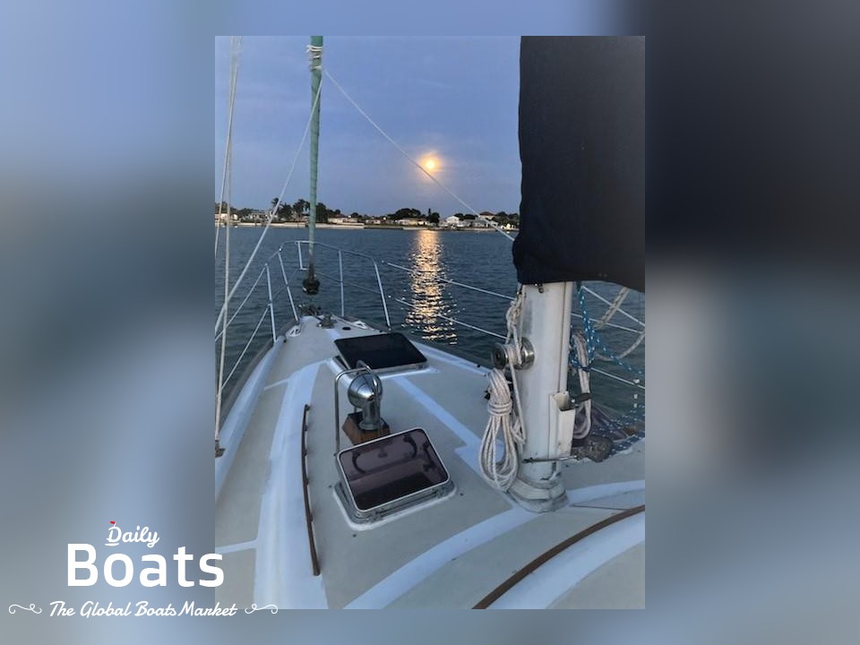 1981 Gulfstar Sail Master for sale. View price, photos and Buy 1981