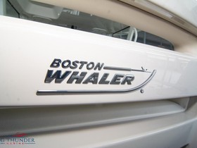 2019 Boston Whaler 350 Realm