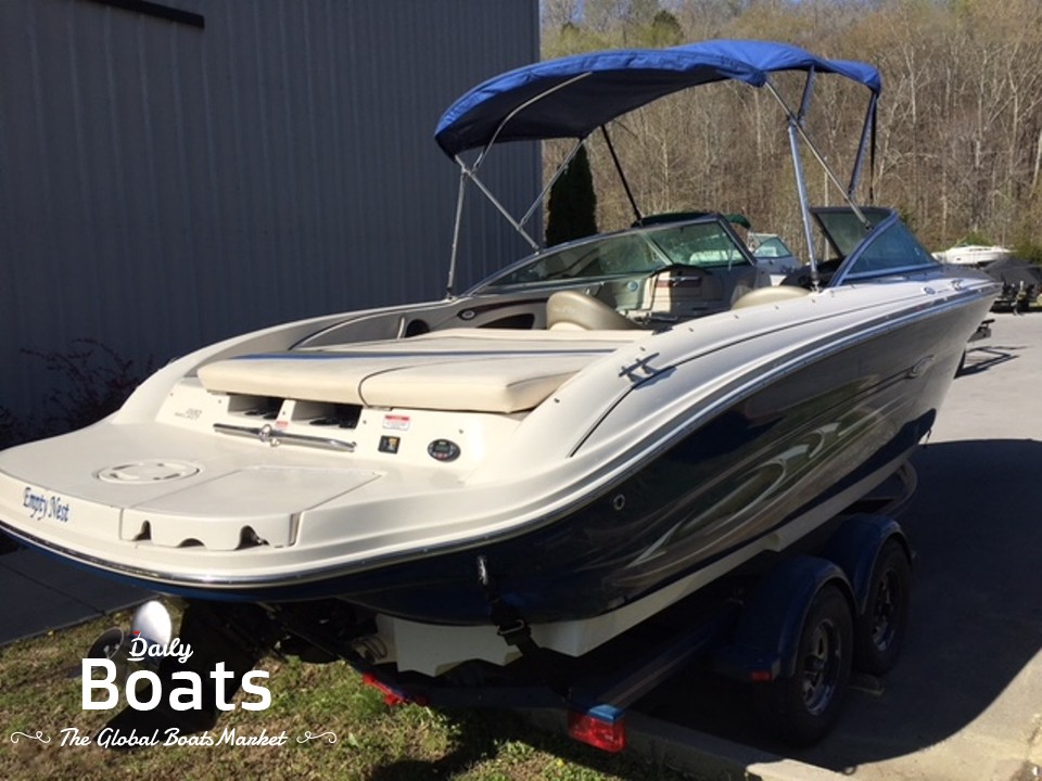 2004 Sea Ray 220 Select for sale. View price, photos and Buy 2004 Sea