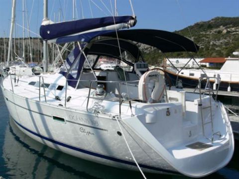 Beneteau Oceanis 393