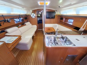 2011 Catalina 355 na prodej