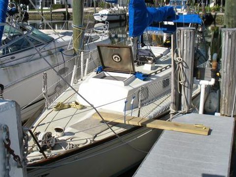 Tartan 34