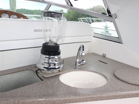 2006 Rinker 342 Express Cruiser