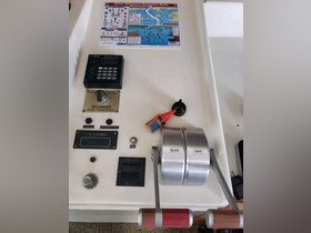 1997 Navigator 53