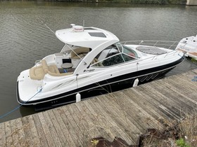 2013 Cruisers Yachts 350 Express