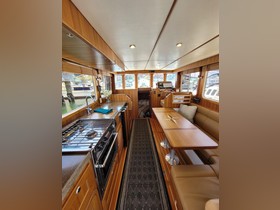 2017 Helmsman Trawlers 31 na prodej