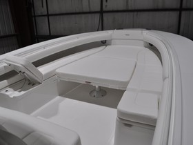 Купить 2022 Regulator 34