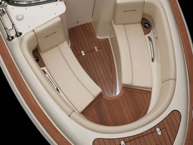 2017 Chris-Craft Launch 25