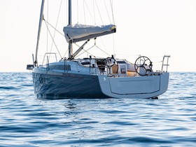 2022 Beneteau Oceanis 34.1 на продажу