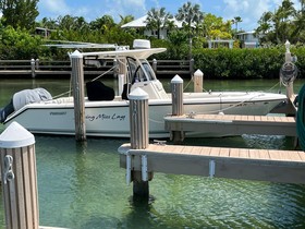 Pursuit C 260 Center Console