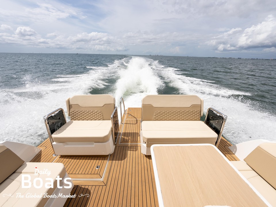 2022 Aquila 32 Sport Catamaran for sale. View price, photos and Buy