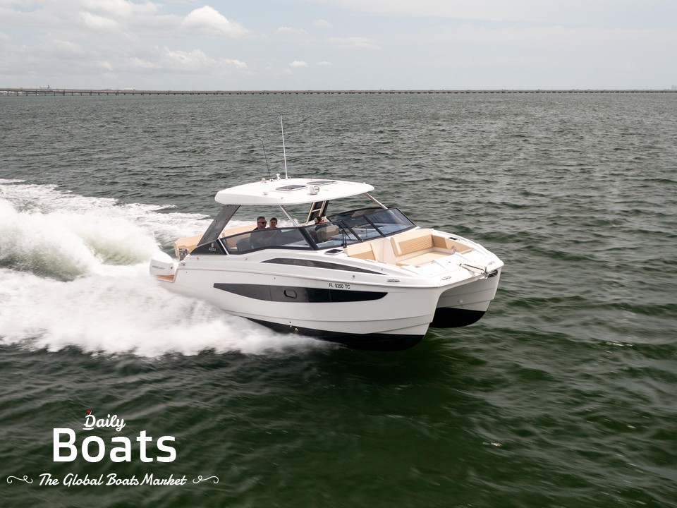 2022 Aquila 32 Sport Catamaran for sale. View price, photos and Buy