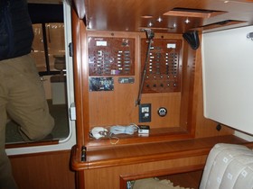 2008 Mainship Pilot 31