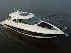 2017 Cruisers Yachts 45 Cantius kaufen