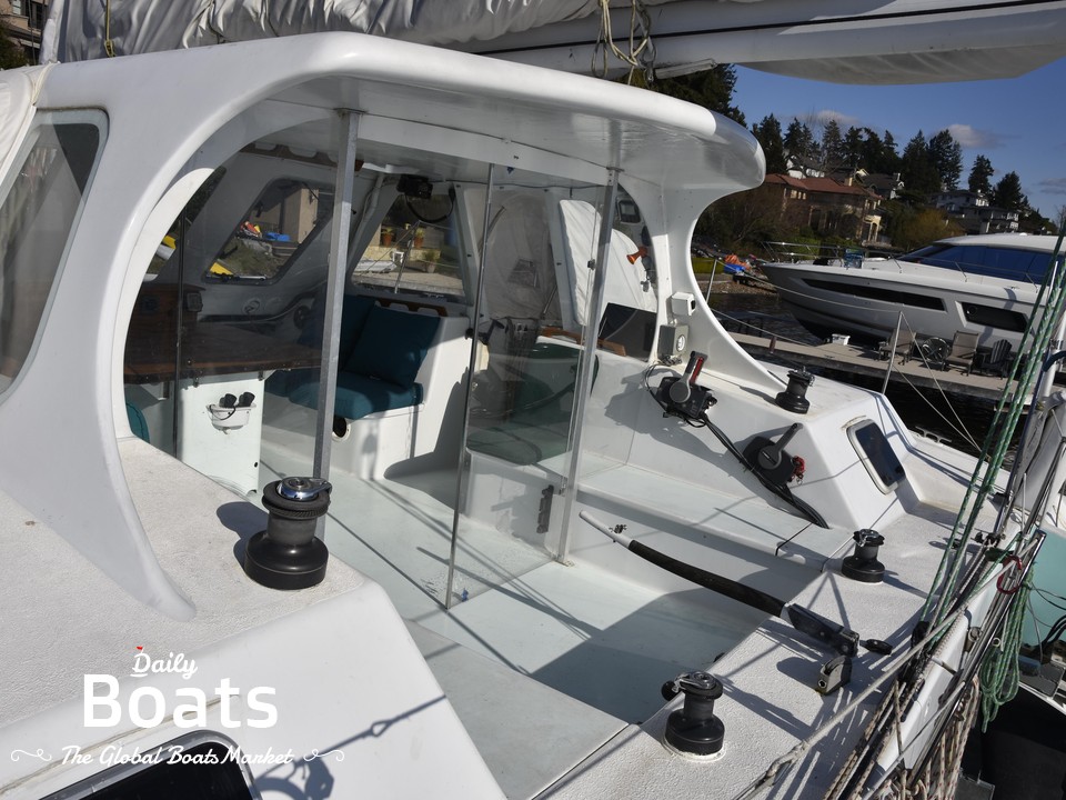 2001 Crowther Osborn 42 Super Shockwave for sale. View price, photos