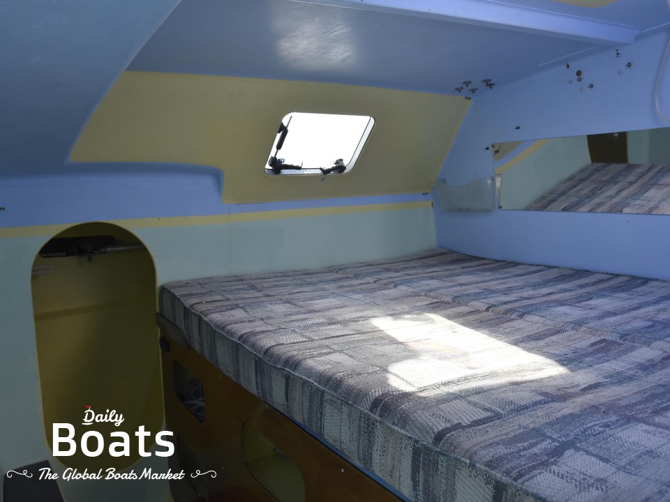 2001 Crowther Osborn 42 Super Shockwave for sale. View price, photos