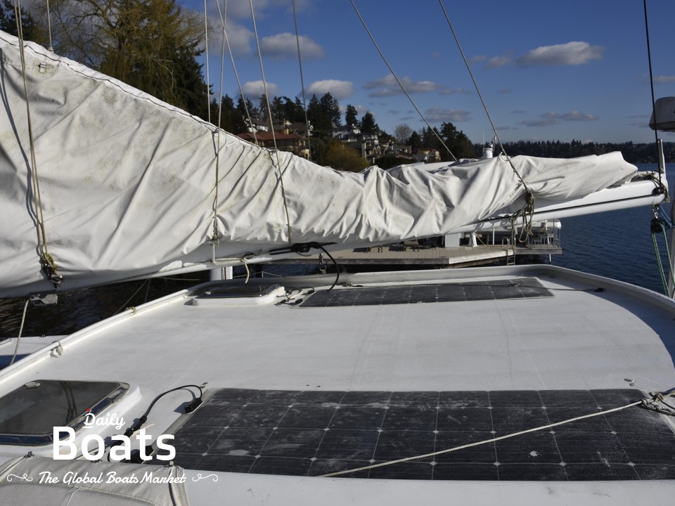 2001 Crowther Osborn 42 Super Shockwave for sale. View price, photos