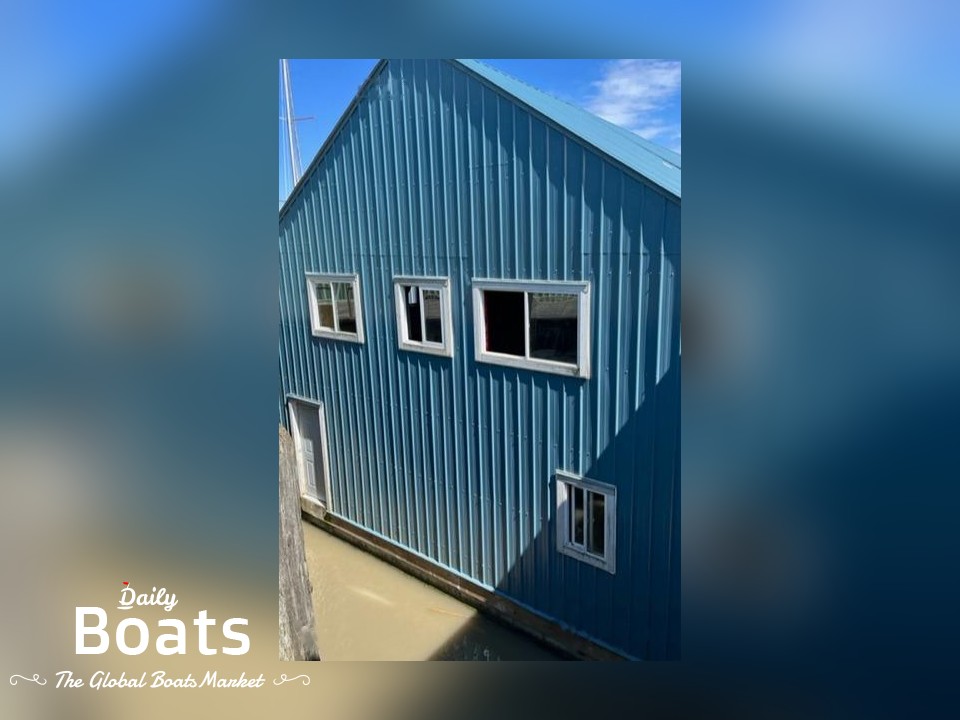 Custom boat shed for sale Daily Boats