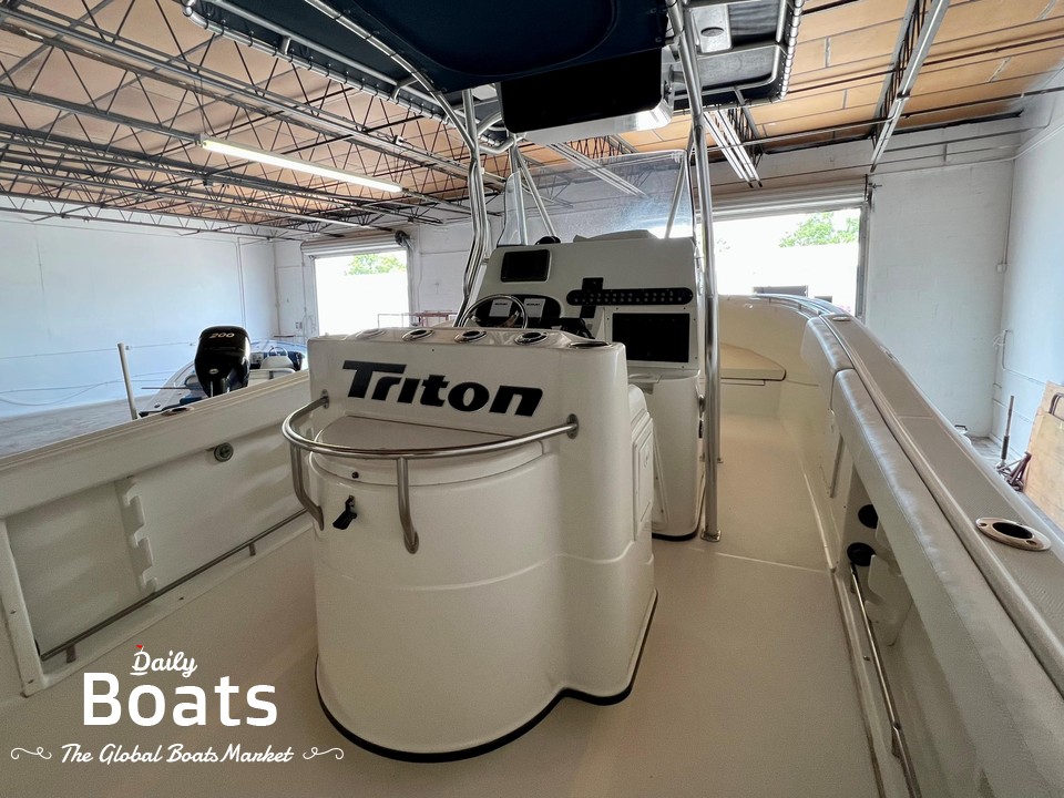 2003 Triton 2690 Cc for sale. View price, photos and Buy 2003 Triton