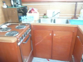 1969 Matthews Flush Deck Tri-Cabin à vendre