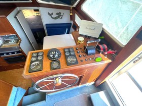 1988 Tollycraft 44 Cockpit Motoryacht