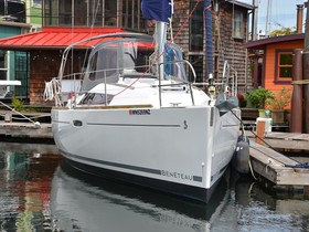 2010 Beneteau Oceanis 31 à vendre