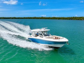 2021 Boston Whaler 350 Realm eladó