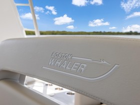 2021 Boston Whaler 350 Realm