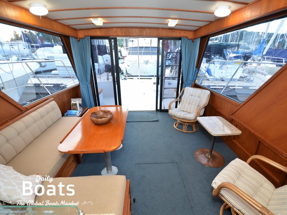 1987 Canoe Cove 42 Sports Sedan for sale. View price, photos and Buy